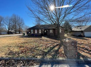 3608 W El Castile St, Springfield, MO 65807
