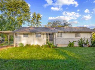 2811 Poplar Dr, Columbus, IN 47203