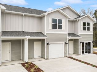 47 S Main Deck Dr, Freeport, FL 32439