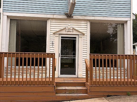 1st image of 601 N 3rd St