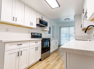1450 E Harmon Ave #216-D, Las Vegas, NV 89119