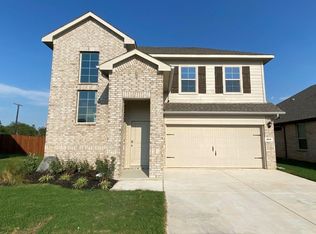 805 Hollyn Dr, Decatur, TX 76234