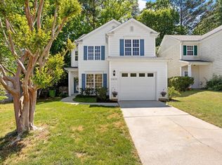 2425 Valley Haven Dr, Raleigh, NC 27603