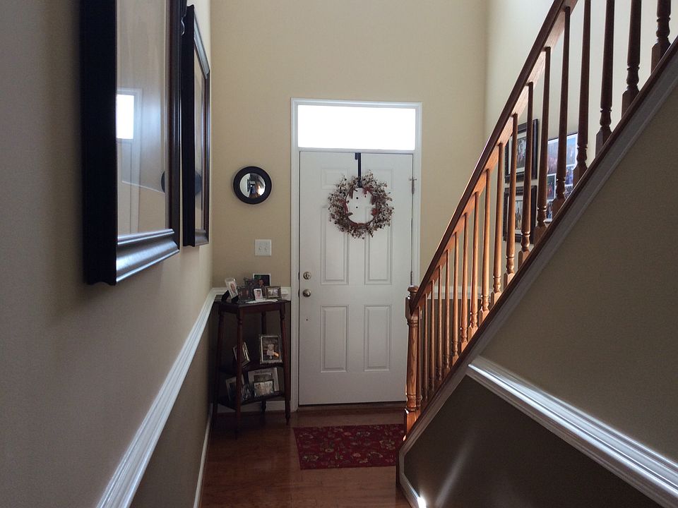 1st image of 562 Siena Ln