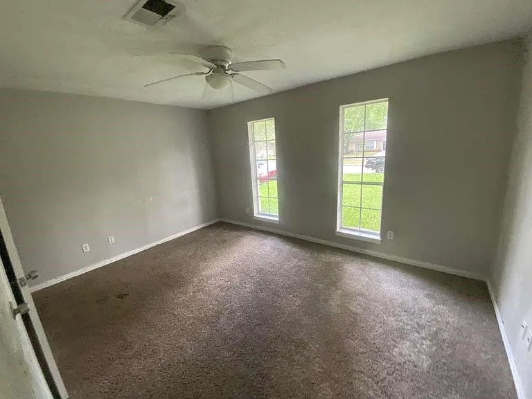 16631 Blackhawk Blvd — Photo 7