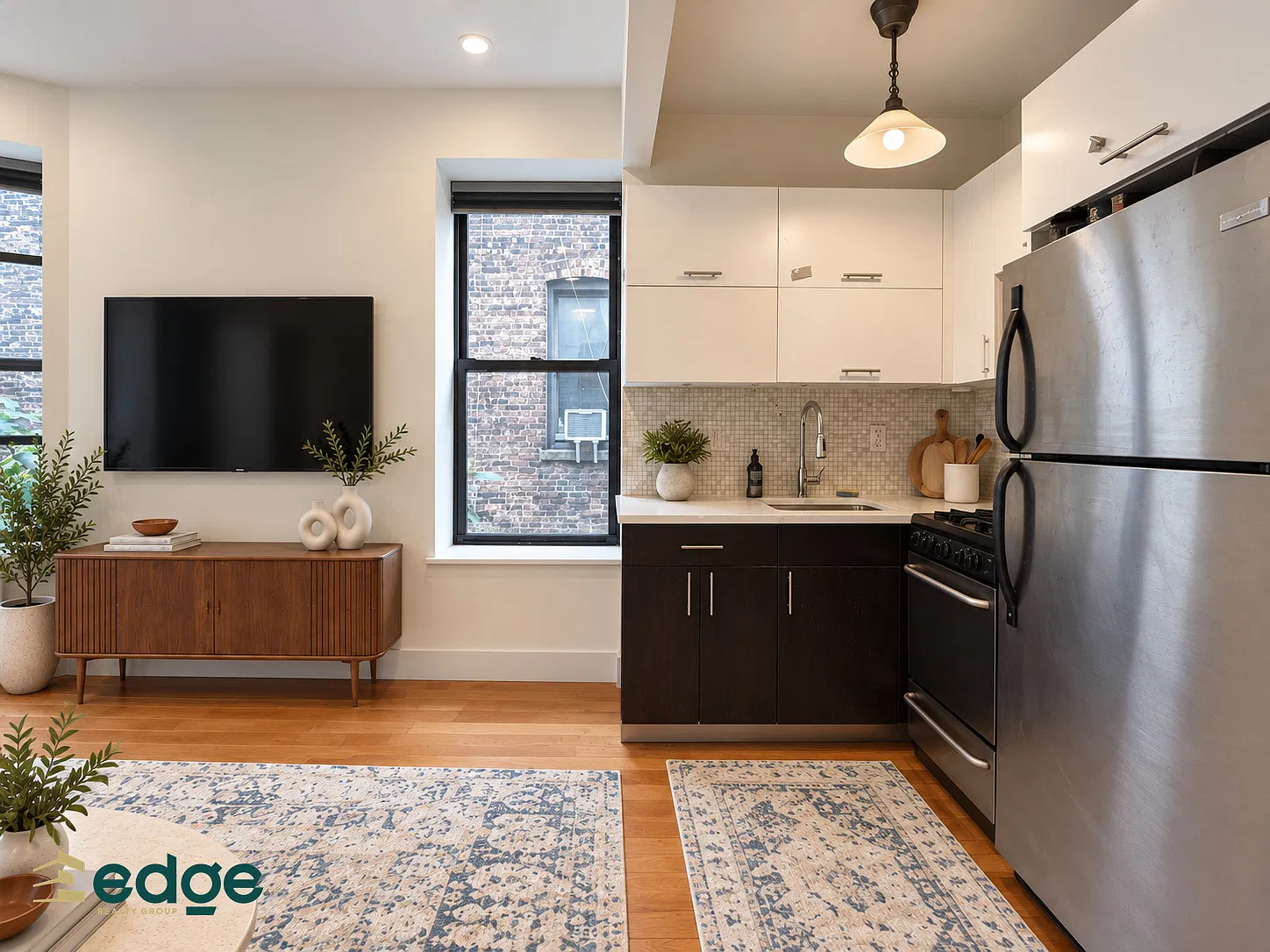 1058 Bergen Street — Photo 2