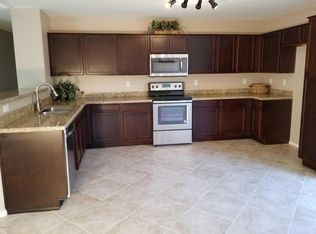 42427 W Venture Rd, Maricopa, AZ 85138