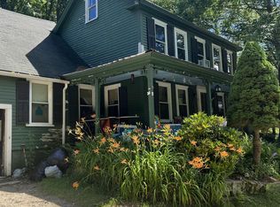 660 S Main St, Wolfeboro, NH 03894