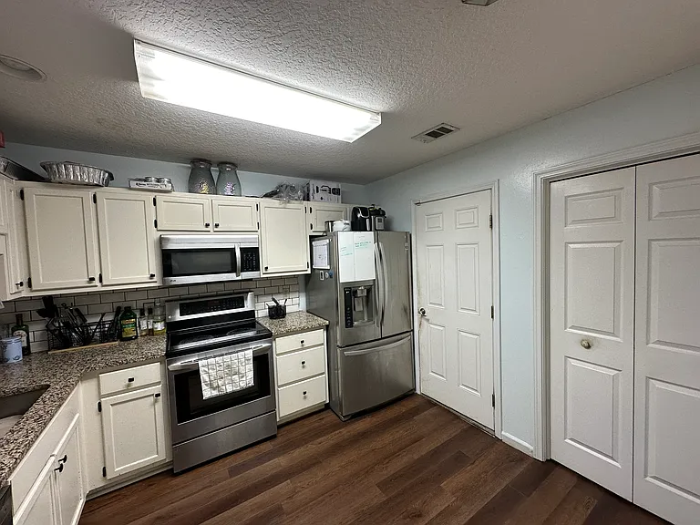 128 Royal Acres Cir — Photo 5