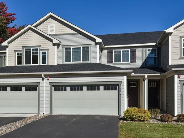 12524 Naples St NE Unit B, Blaine, MN 55449