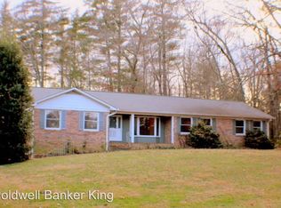 115 Hudson Dr, Hendersonville, NC 28739