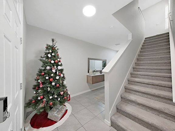 3rd image of 33937 Jasper Stone Dr