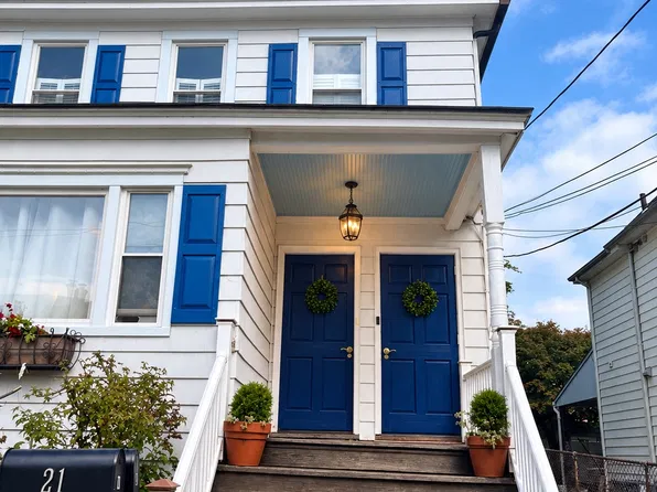21 Grand St #B, Greenwich, CT 06830