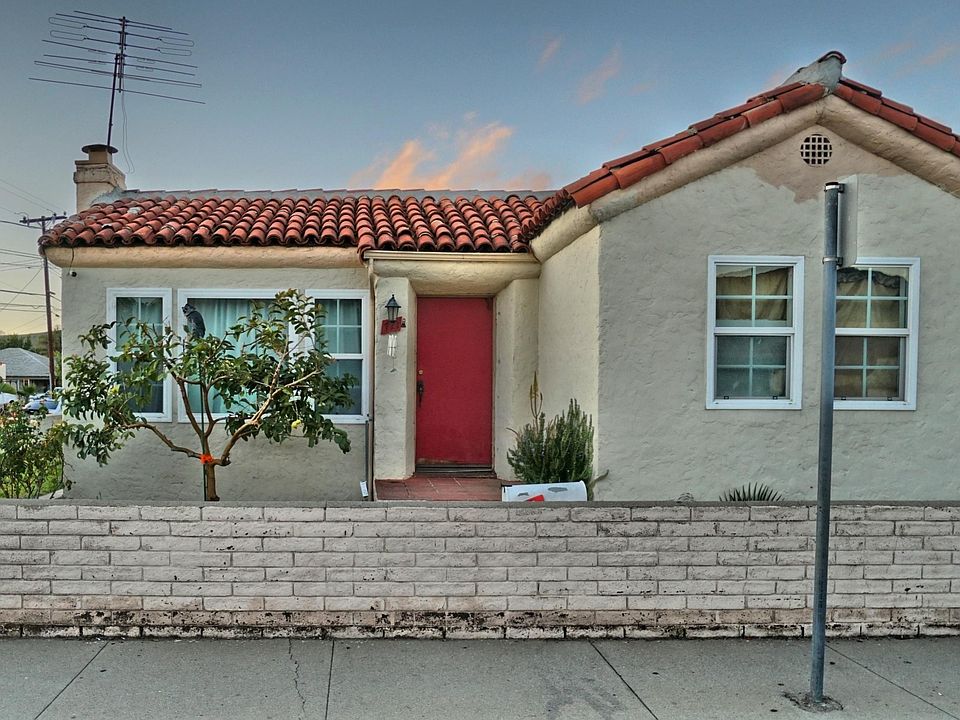 1st image of 711 W Harvard Blvd