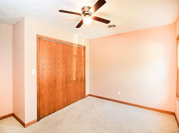 4th image of 110 E Aerl St