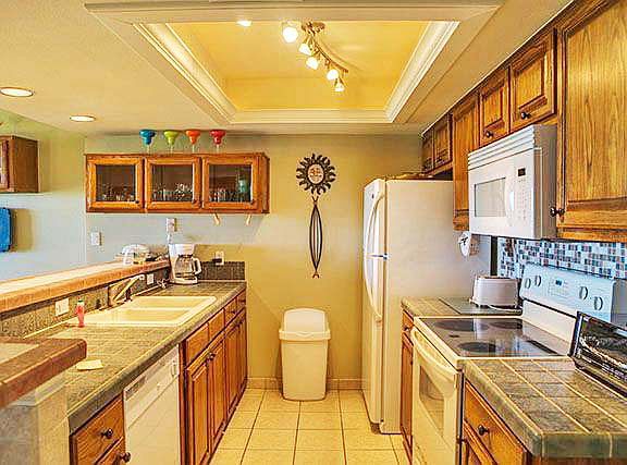 4th image of 5400 Gulf Blvd #102