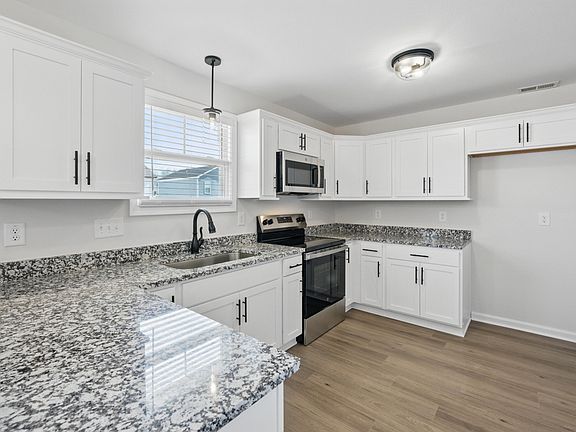 3rd image of 180 Quarry Ridge Rd Lot 169