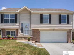 7109 S 177th St, Omaha, NE 68136