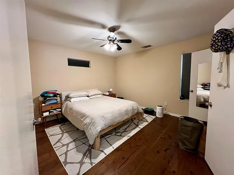 2409 Santa Rosa St — Photo 12