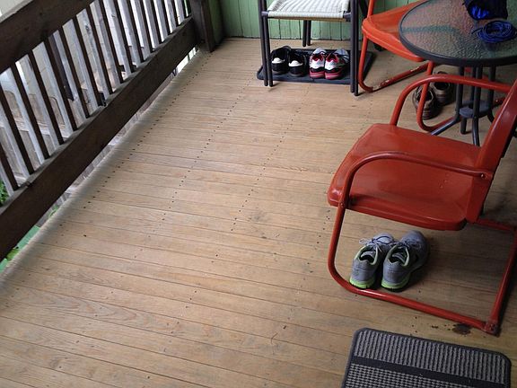3rd image of 1949 W Cortland St #2