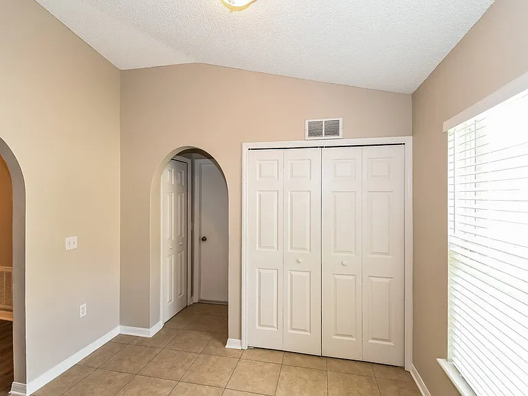 3236 Carlotta Rd — Photo 10