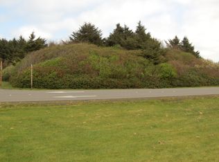 834 Ocean Shores Blvd NW, Ocean shores, WA 98569