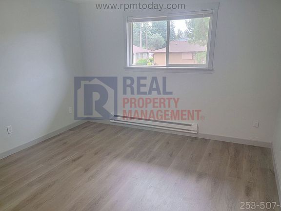 4th image of 116 173rd St E #3-14