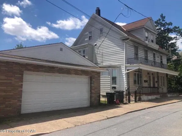 20 W Magnolia St, Hazleton, PA 18201
