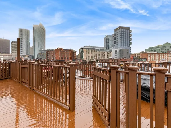 101 Prince St APT 2, Boston, MA 02113