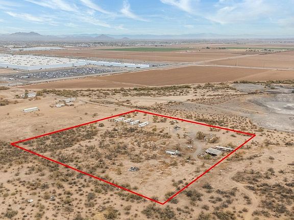 2nd image of 3838 S VERBENA Road