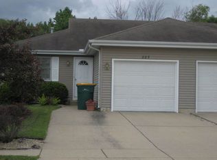 823 Covey Ln, Coal City, IL 60416