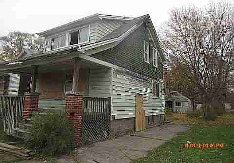 18484 Hickory