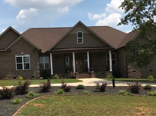 205 Quarterdeck Ct, Chesnee, SC 29323