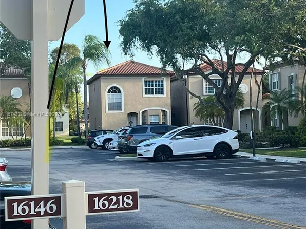 16204 N Emerald Cove Rd, Fort Lauderdale, FL 33331