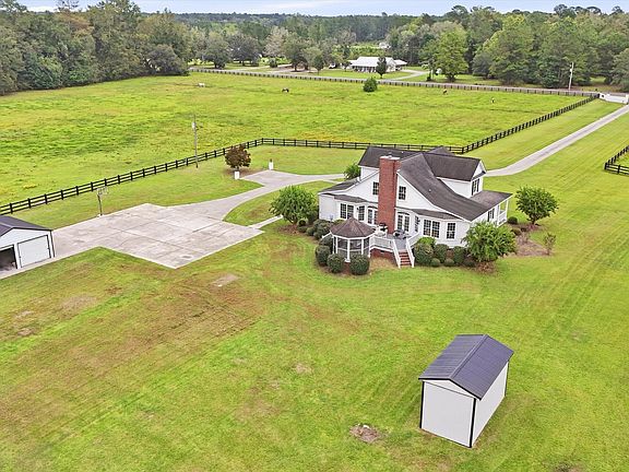 3rd image of 785 Rehoboth Rd