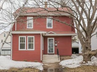47 W Glen St, Holyoke, MA 01040