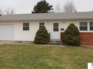 1608 P St, Auburn, NE 68305