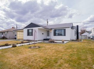 35 H St SE, Ephrata, WA 98823