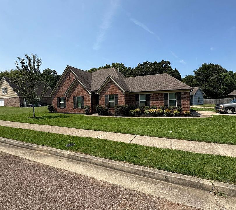 1st image of 5467 April Forest Dr