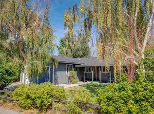 128 Broadleaf Ln, Carson City, NV 89706