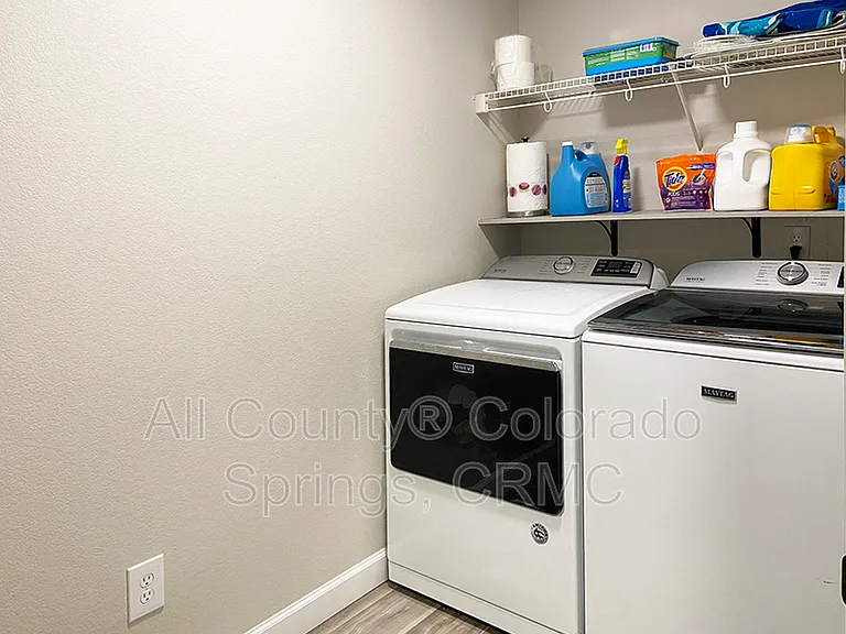 1762 Grand Overlook St — Photo 6