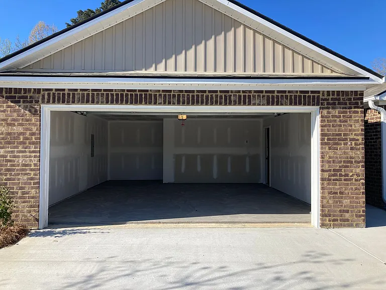 407 Kensington Ln — Photo 26