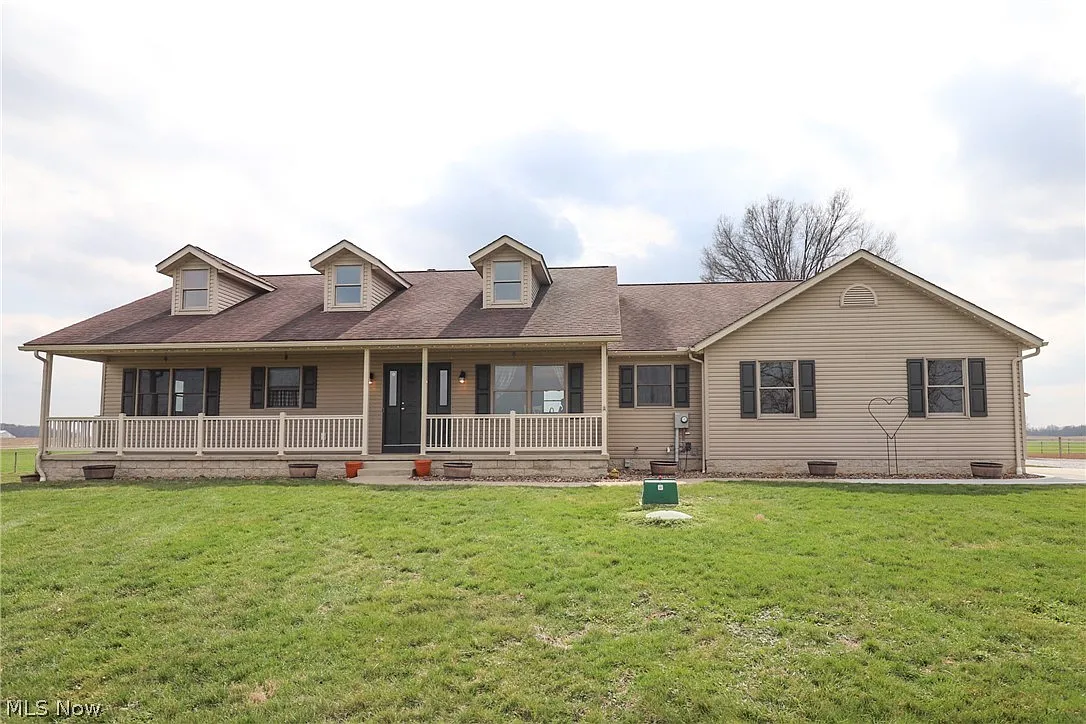 1153 E Pleasant Home Rd photo 1