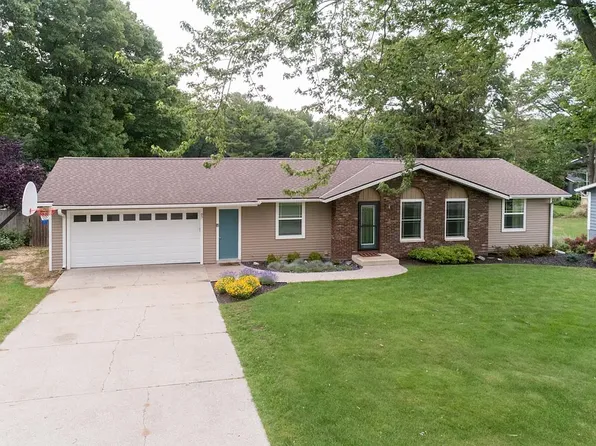 85 Algonquin Ave, Holland, MI 49424