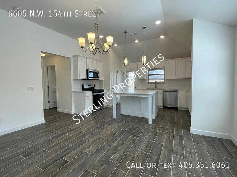 6605 N West 154th St — Photo 5