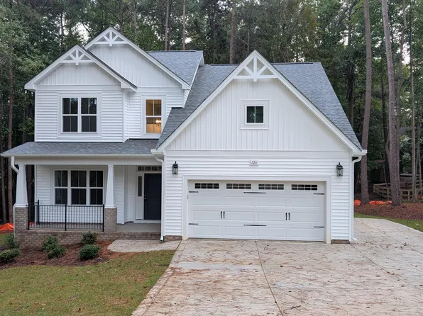 126 Rothbury Drive, Carthage, NC 28327