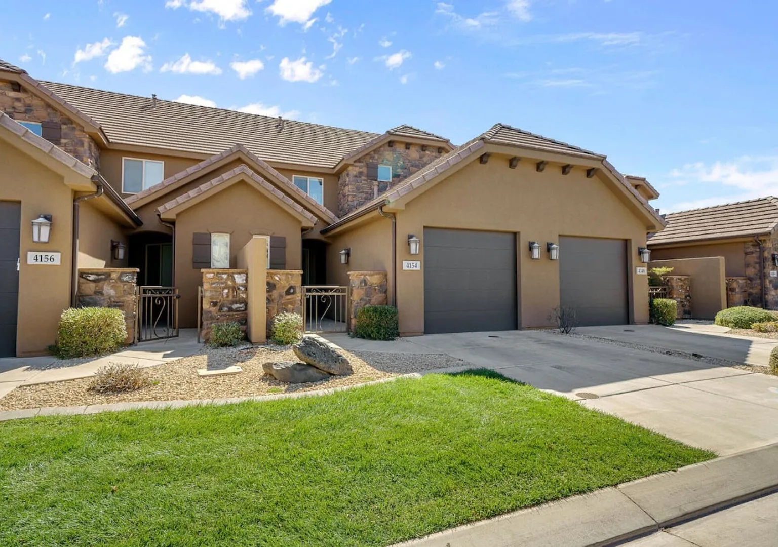 Southern Sunset Oasis | Pools & Golf Course Views — Photo 3