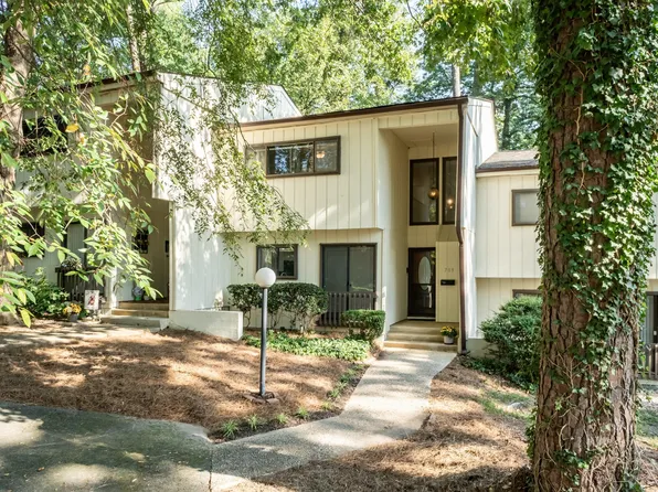 709 E Millbrook Rd, Raleigh, NC 27609