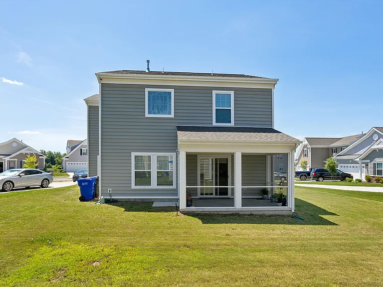 129 Corcoran Ln — Photo 44