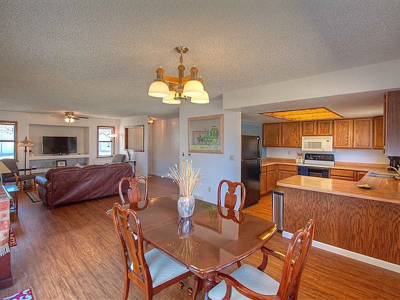 2nd image of 2716 Del Mar Dr